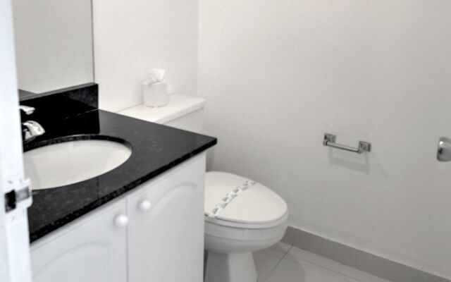 The Tides on Miami Hollywood