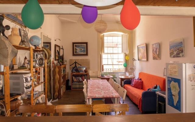Hostel La Casa Encantada