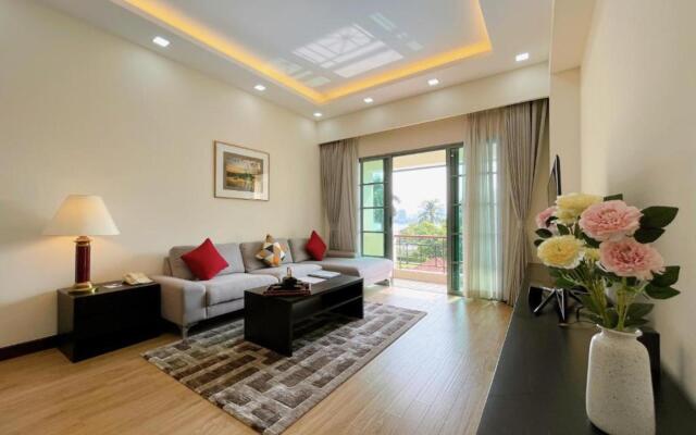 Diamond Westlake Suites