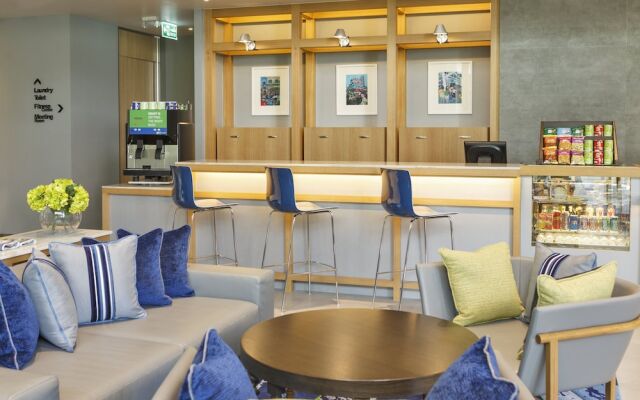 Holiday Inn Express Bangkok Sathorn