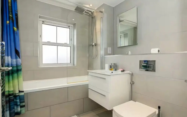 Cosy 3 Bedroom Home  Bicester Village
