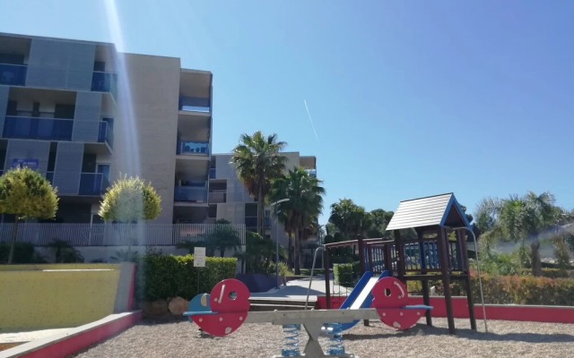 Residencial Paradise Village B