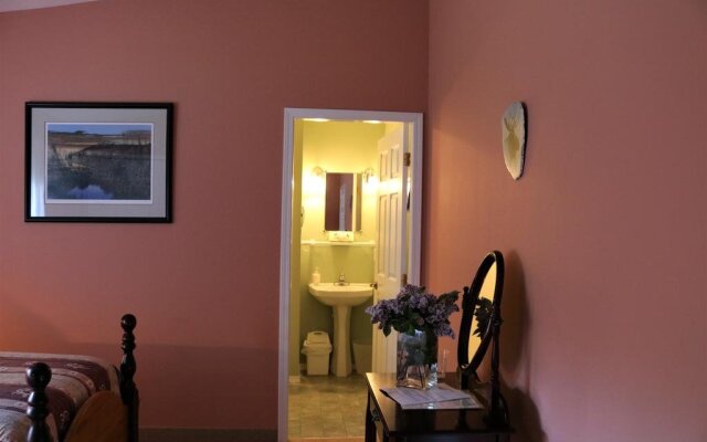 Mulvehill Creek Wilderness Inn