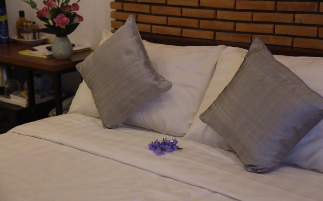 The Blue Corner Boutique Hotel