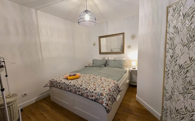 Two-Bedroom Apartment SEVEN