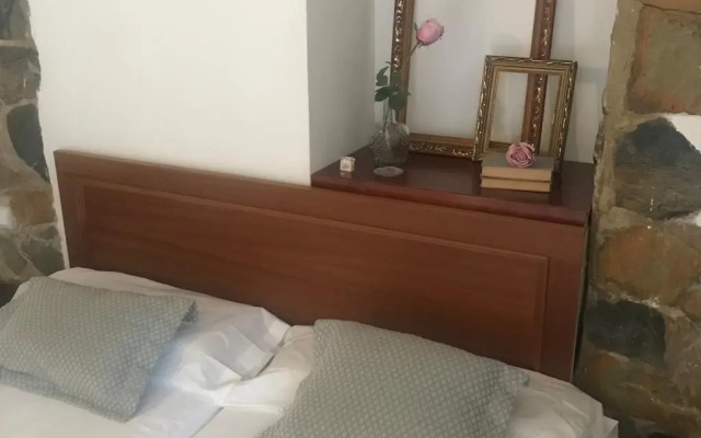 LEON DORMIDO Room & Apartments