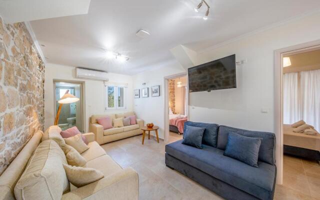 Villa Portes by MediterraneanVillas