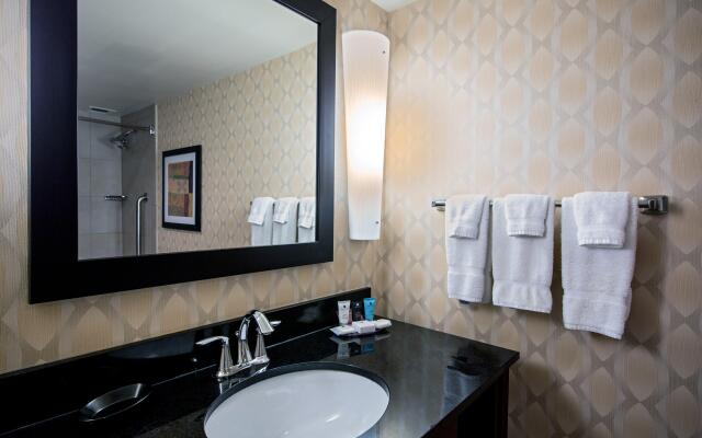 Crowne Plaza St. Louis Airport by IHG