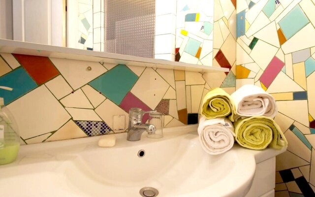 Apartment with 2 Bedrooms in Avignon, with Wifi - 40 Km From the Slopes