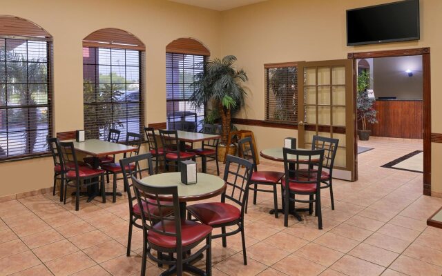 Americas Best Value Inn & Suites San Benito