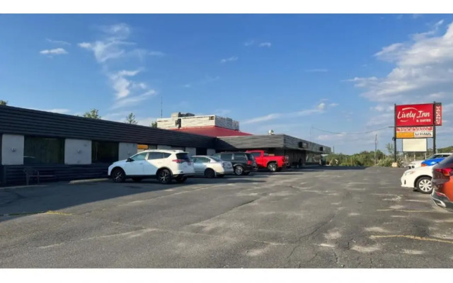 Lively Inn & Suites