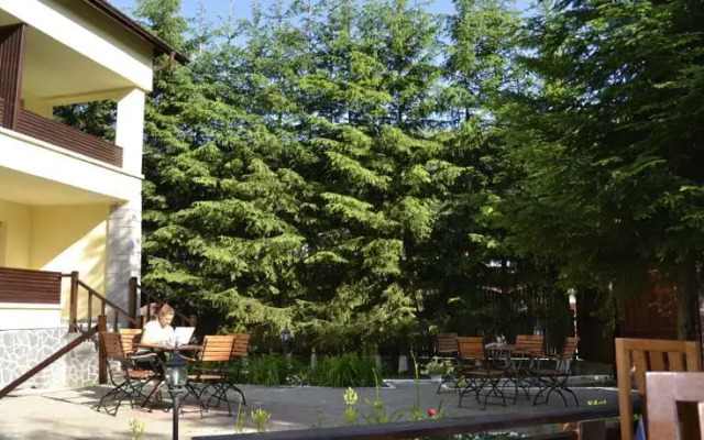 Pension Seranna