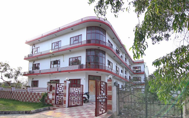 The Nest By OYO Rooms