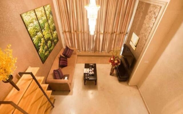 Zhengjia City Centre Apartment Hotel