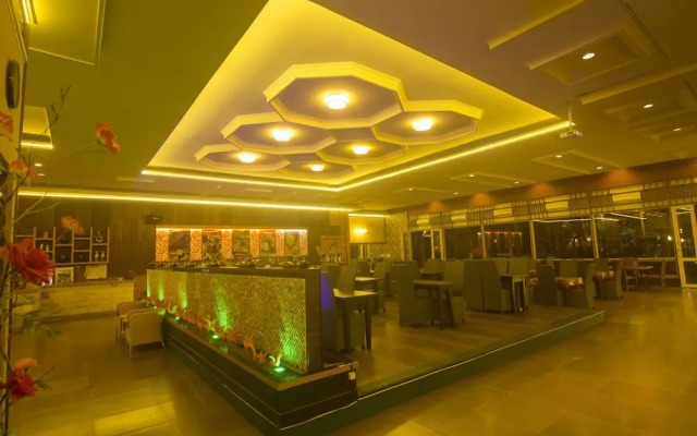Savita Inn