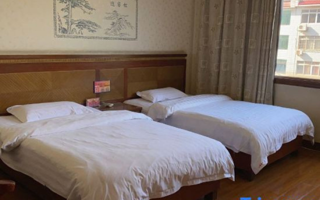 Hezhou Jinyuegui Hotel