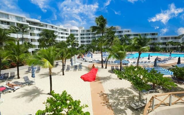 Royal Islander Resort La Plage