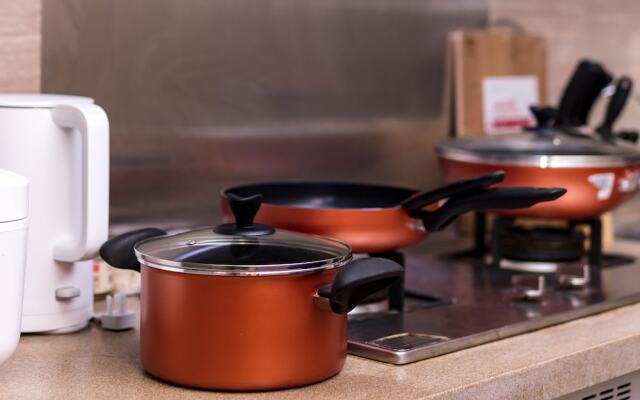 Locals Boutique Apartment Jiuzhou Port.5