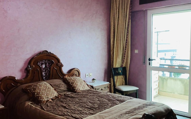 cozy and traditional apartment near the sea wifi!!