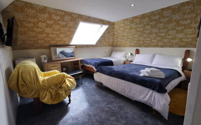 Aquarius B&B