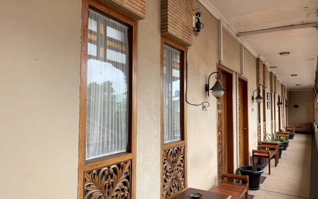 Urbanview Syariah Zidney 3 Salatiga by RedDoorz