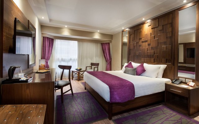 Pyramisa Suites Hotel Cairo