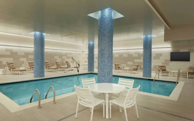 Embassy Suites by Hilton Minneapolis Downtown