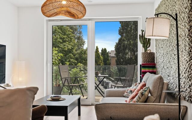 Stylish Apt Bouneweg-Süd Book Now ID225
