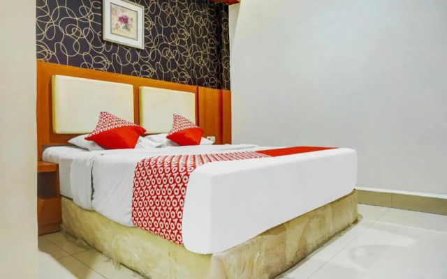 Hotel O near Mall Panakukang formerly Rika Hotel Makassar – Guest Rooms – Makassar