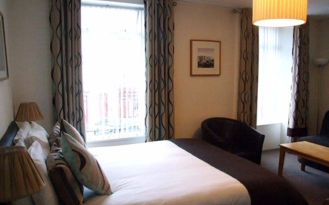 Dobbins Inn