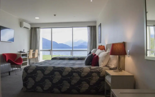 Marakura Deluxe Motels