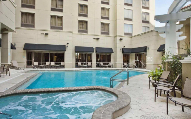 Homewood Suites by Hilton Jacksonville Downtown-Southbank