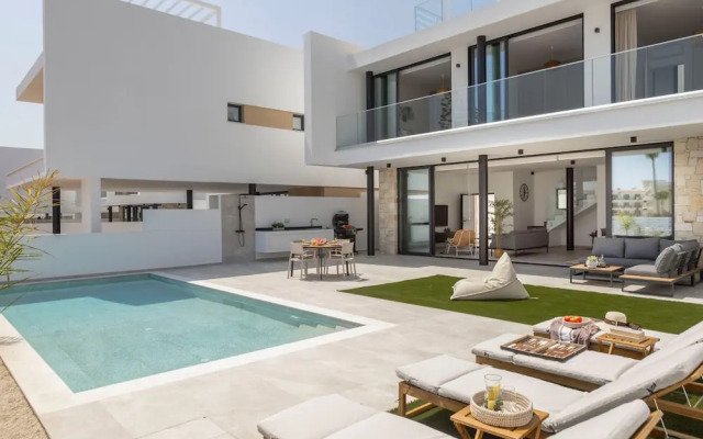 Protaras Aqua Pearl Villa 3