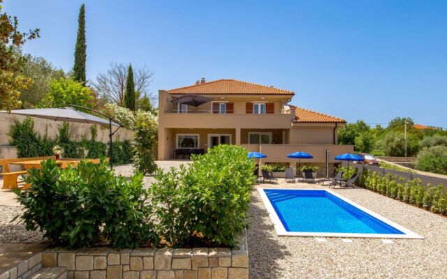 Villa Matea Krk/Dobrinj