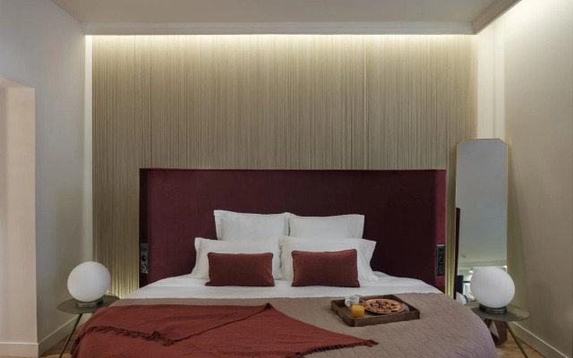 Seven Hotel Paris