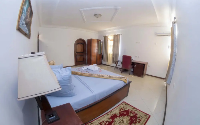 Royal Elmount Hotel