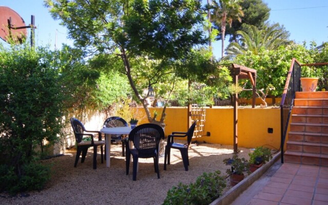 Villa - 3 Bedrooms with Pool and WiFi - 105021