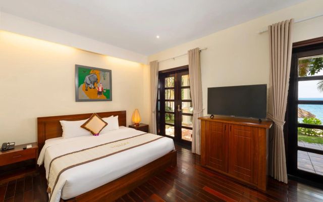 Son Tra Resort – Guest Rooms – Da Nang
