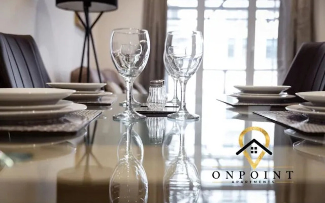 Fantastic 1 Bedroom Apt with PARKING