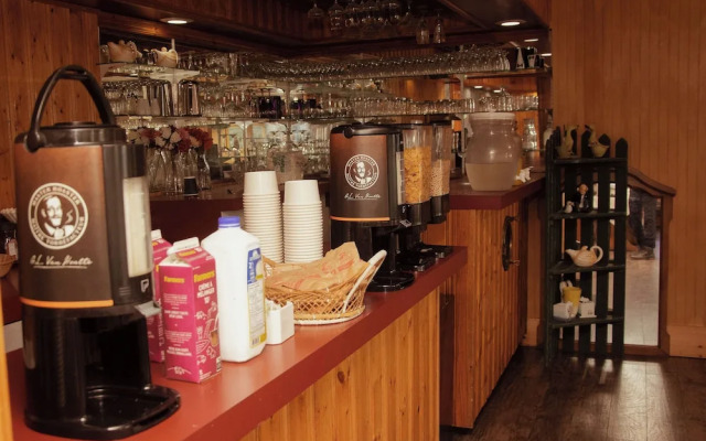 Travels Inn Victoria County