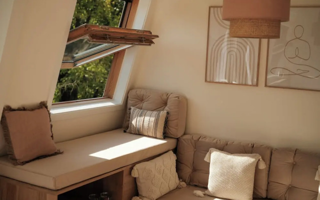 Canal View Stay Amsterdam