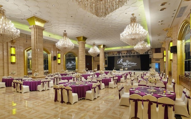 Zhengzhou Baishun International Hotel – Business – Zhengzhou