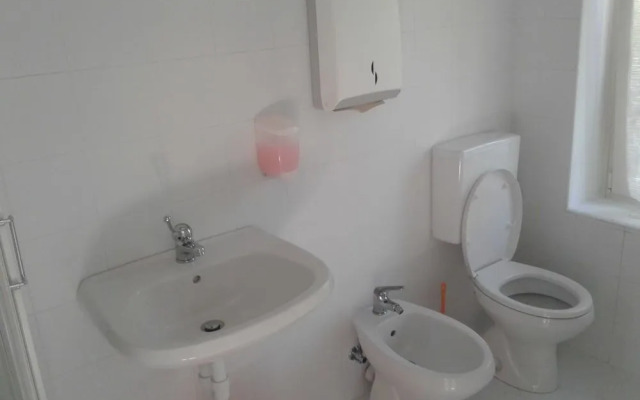 Rifugio Escursionistico Cascina Porro