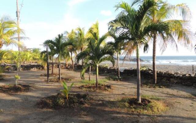 Backpackers Beach Hostel