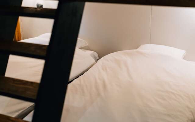 THE BEDROOM Daimyo