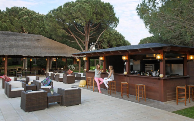 La Costa Golf & Beach Resort