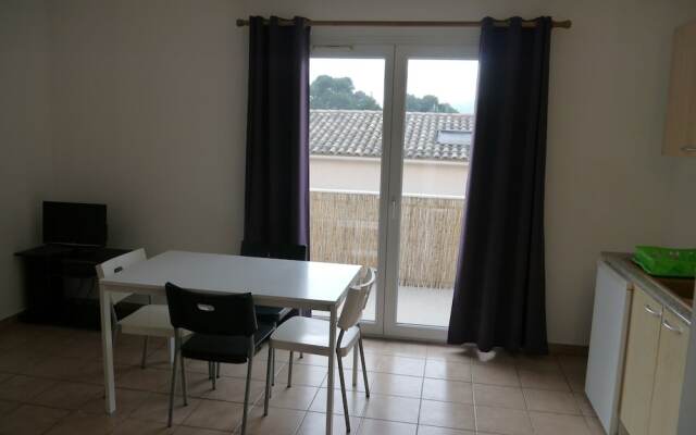 Les Villagines Appart'Hôtel - Auriol