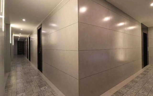FabHotel Prime AV Royale
