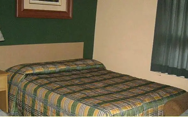 Springmount Motel