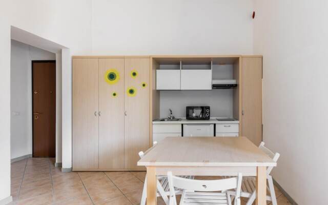 Sunflower Studio by Wonderful Italy